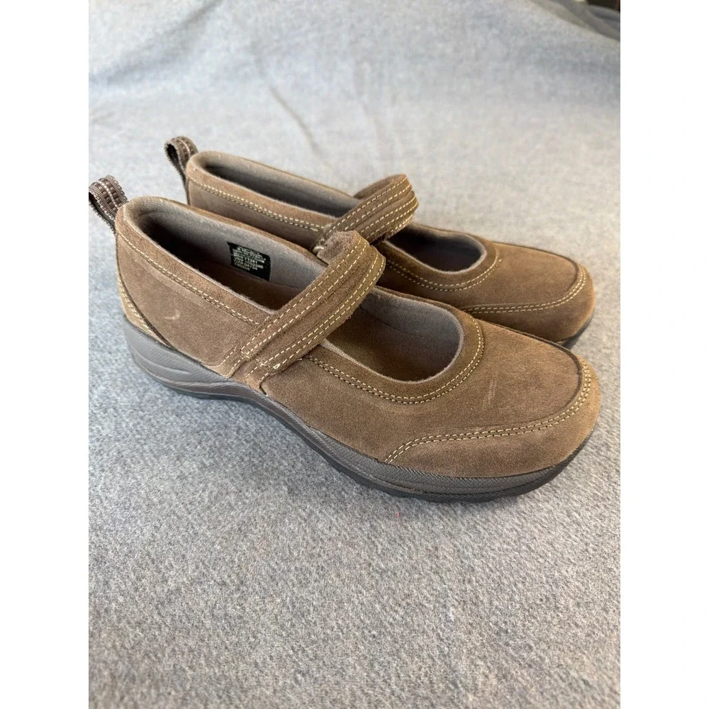 L.L.Bean Mary Jane Shoes Women 8 Brown Suede Hook Loop Comfort 278614